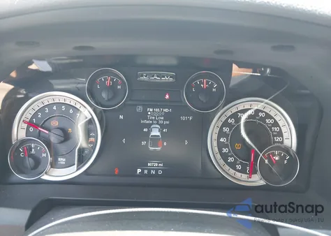 2018 Ram 1500 Big Horn 4X4 6'4 Box from USA, damaged, VIN 1C6RR7GT0JS243472